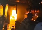 Dua Rumah Permanen di Siantar Dilalap Si Jago Merah