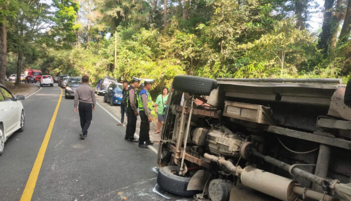 Kecelakaan Tunggal Bus di Simalungun 10 Orang Luka Ringan