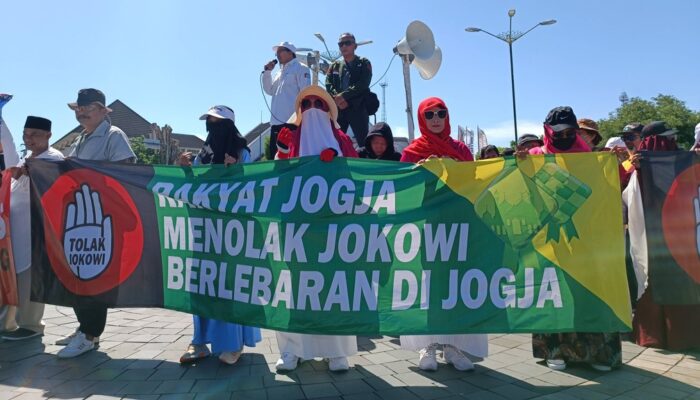 Sekelompok Massa Tolak Jokowi Berkunjung ke Jogjakarta