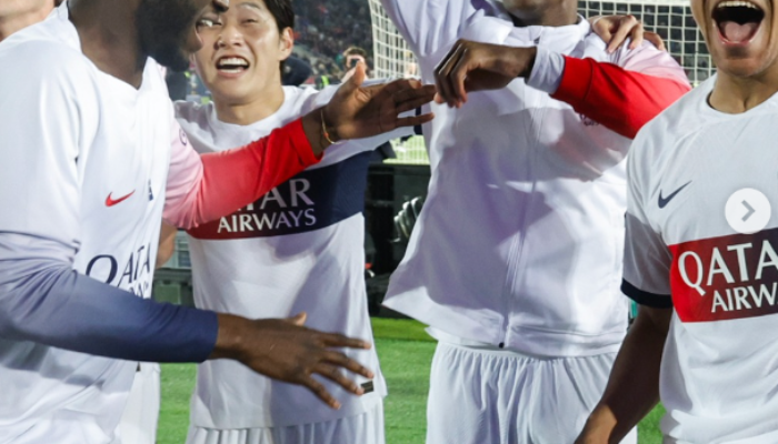 Hajar Barcelona 4-1, PSG Ke-Semifinal Liga Champions