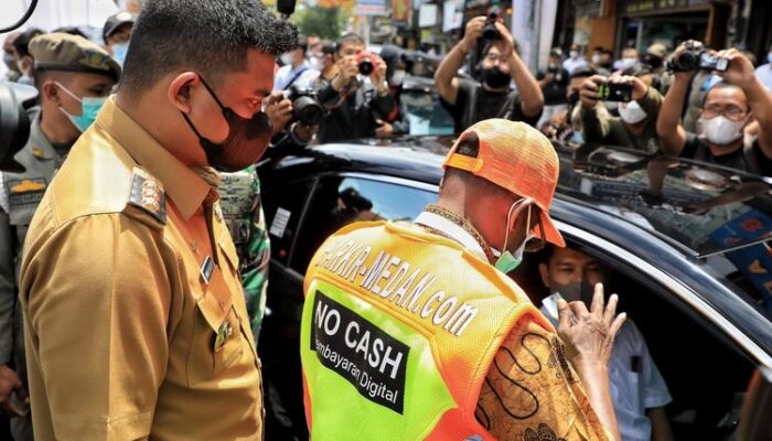 Parkir Tepi Jalan di Medan Gratis,Ini Alasan Bobby