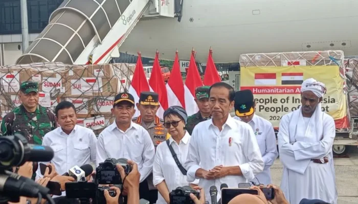 Jokowi Bantah Akan Rebut Kursi Ketum PDIP