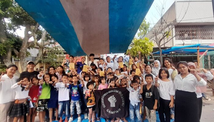 Gampar Pematangsiantar Meriahkan Hardiknas