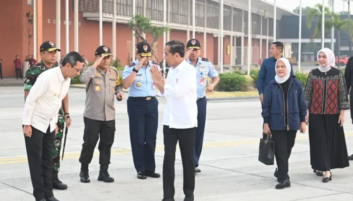 Tinjau Lokasi Banjir Bandang,Presiden Kunjungi Sumatera Barat