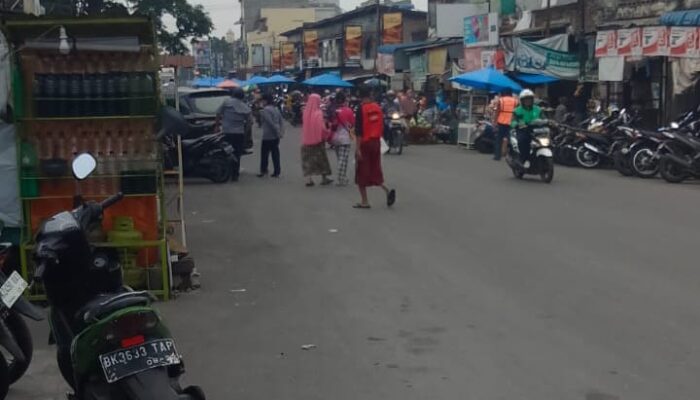 Kondisi Jalan Patuan Nagari,Warga Siantar :Seperti Inilah Maunya