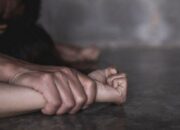 Anak Angkat Bunuh Ayah dan Perkosa Ibunya