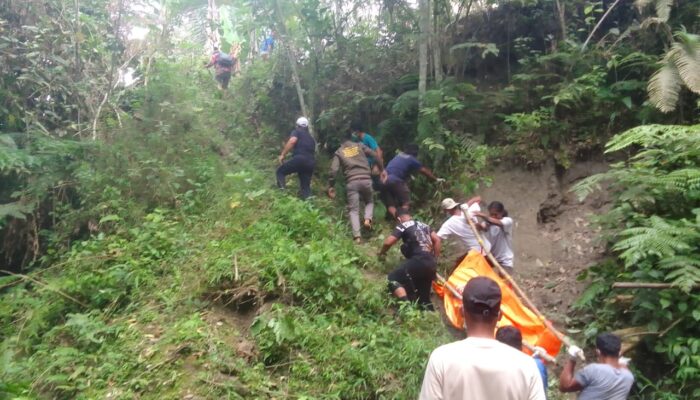 Dinyatakan Hilang 10 hari,Tennis Ditemukan di Sungai Posisi Berlutut
