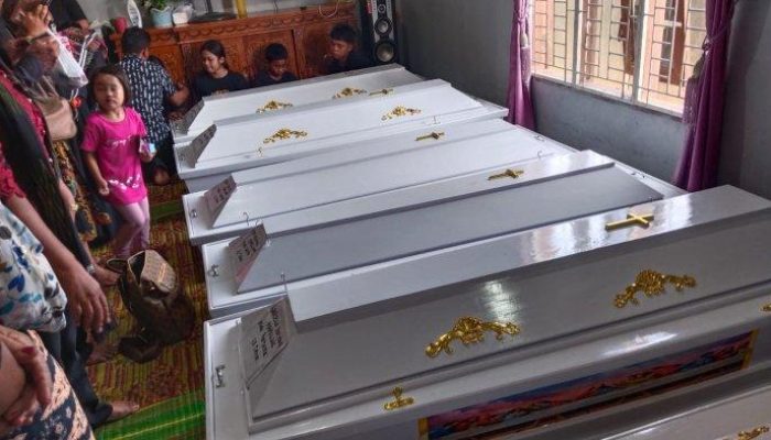 Enam Orang Korban Ditabrak Kereta Api Dikuburkan Di Dolok Sanggul