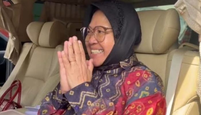 Maju di Pilgub Jatim, Risma Mundur Dari Menteri Sosial