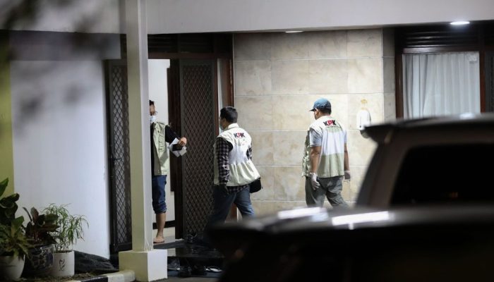 Beredar Isu Rumah Bobby Nasution Digeledah KPK