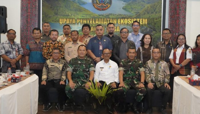 Danrem 022/PT Pimpin Rapat Upaya Penyelamatan Ekosistem Danau Toba