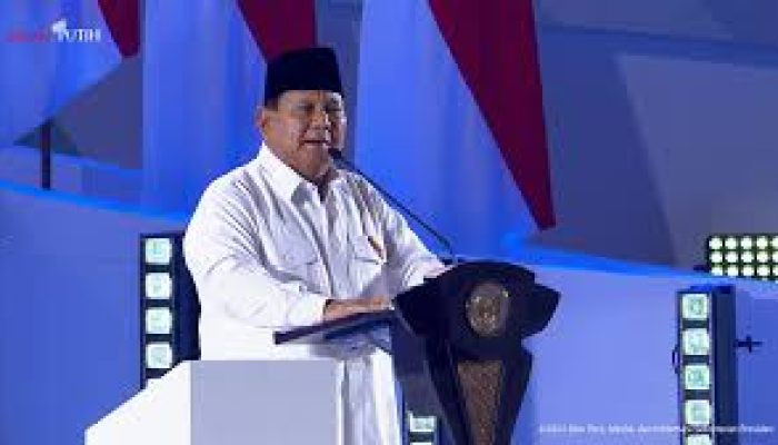 Presiden Prabowo Naikkan Gaji Guru