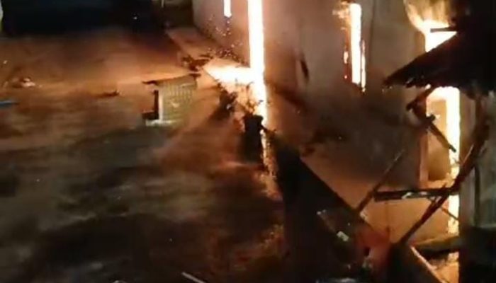 2 Unit Rumah Kontrakan Habis Terbakar di Pematangsiantar