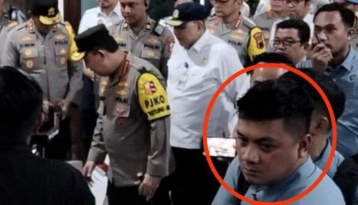 Buat Malu Kapolri Petugas Pengamanannya Pukul Jurnalis