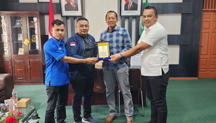 Usulkan Tenaga Kerja Lokal, DPD KNPI Simalungun Audiensi Dengan Pimpinan DPRD