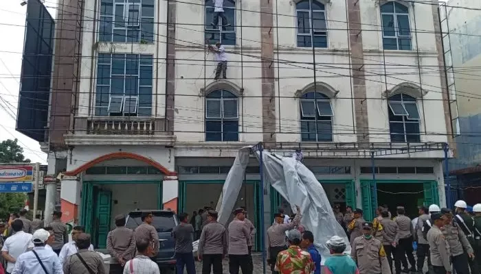 Eksekusi Ruko di Pematangsiantar Berhasil Dilakukan Dengan Pengawalan Aparat