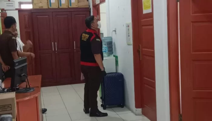 Diduga Kerap Potong Hak Pegawai, Puskesmas Kahean Digeledah Kejari Pematangsiantar