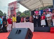 Ribuan Warga Berkumpul di Tugu Proklamasi Serukan Tutup TPL