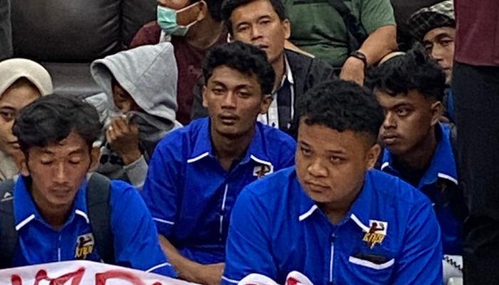 KNPI Kecam Pemuda yang Menggunakan Atribut KNPI Lakukan Demonstrasi di Kantor Bupati Simalungun