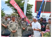 Warga Nagori Tanjung Saribu Unjuk Rasa Tuntut Pangulunya Dicopot