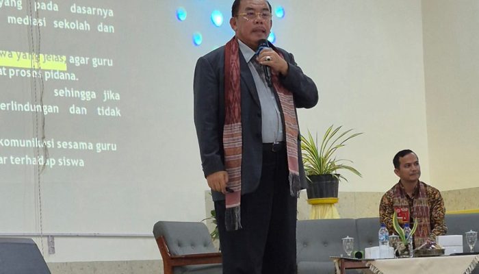Kunjungan Kerja Perorangan di Daerah Pemilihan, Mangihut Sinaga Jadi Narasumber di Seminar Pendidikan PGRI Pematangsiantar