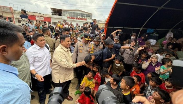 Temui Pengungsi di Aceh Tamiang Prabowo Ingatkan Perlunya Jaga Alam