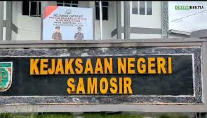 Puluhan Warga Penerima Bansos Tahun 2024 dan Perangkat Desa Diperiksa Kejari Samosir