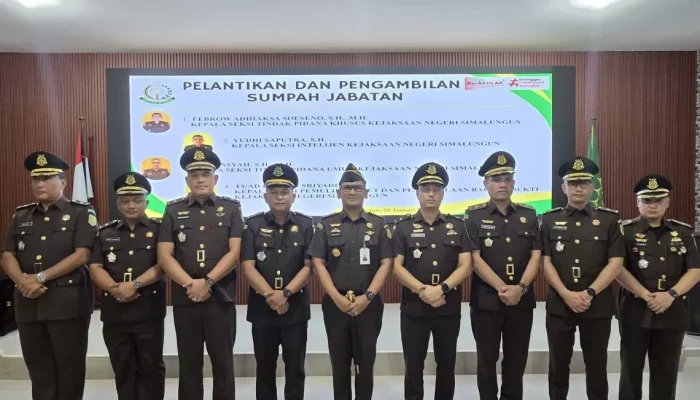 Kajari Simalungun Lantik Empat Kasi Baru