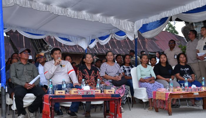 Menteri PKP Maruarar Sirait Beserta Bupati Samosisr  Kunjungi Desa Tomok , 556 Rumah Dibedah dan 41,80 Hektare Kawasan Kumuh Ditata