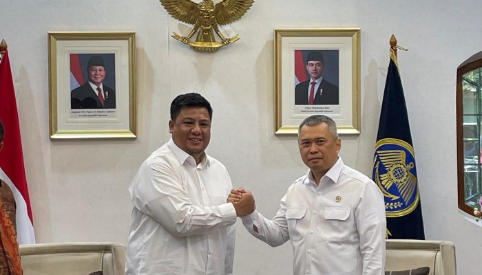 Bupati Samosir Temui Menteri Perhubungan,  Usulkan Pembukaan Jalur Penyeberangan Danau Samosir–Tongging