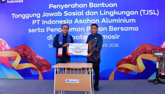 Inalum Berikan Bantuan 1 Unit Mobil Tangki ke Kabupaten Samosir