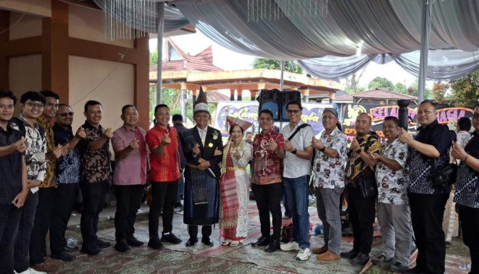 Rombongan Dit Intelkam Polda Sumut Hadiri Pernikahan Briptu Samuel Deopin Saragih dan Efri Elsridayani Purba