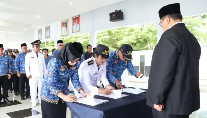 Sejumlah Camat dan Pejabat Strategis di Pemkab Simalungun Berganti