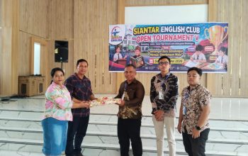 Bintang Timur dan SMAN 1 Raya Kuasai Siantar English Club Open Tournament V