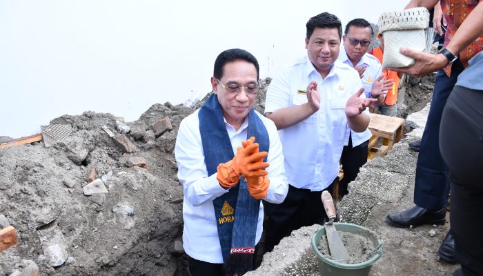 Wamenkes RI dan Bupati Samosir Letakkan Batu Pertama Pembangunan Cathlab RSUD Hadrianus Sinaga