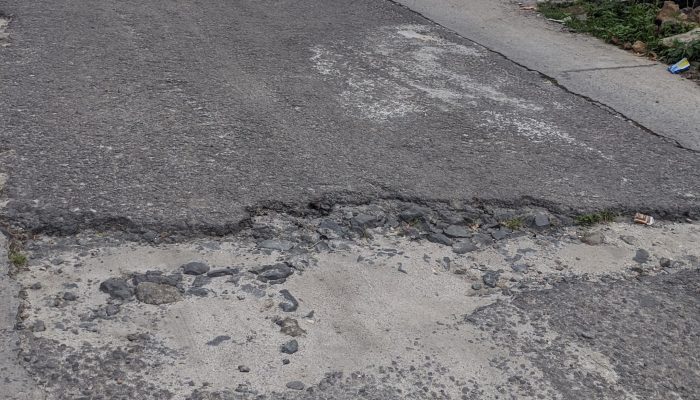 Banyak Jalan Rusak Akibat Galian Pipa, Masyarakat Sebut PDAM Tirta Uli Siantar Tak Punya Perencanaan Matang