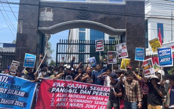 Ratusan Massa CS KERAS Geruduk Kejati Sumut, Rizaldi Kasipenkum: Sudah Belasan Orang Kami Periksa Nanti Akan Mengarah Pada Wesly Silalahi