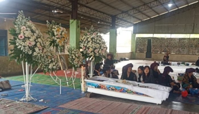Orangtua Menuntut, Anaknya Meninggal Usai Divaksin di Sekolah
