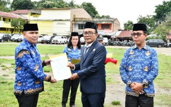 Pemkab Samosir Peringati Hari Sumpah Pemuda ke-98, Wabup Serahkan 781 SK PPPK Paruh Waktu